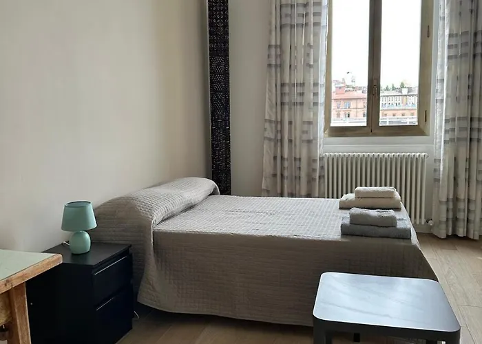 Carracci House * ボローニャ